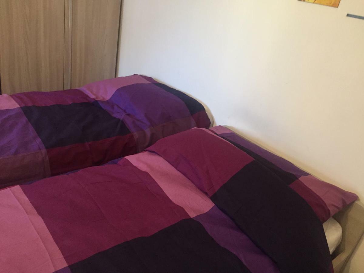 Female Dormitory For Only Female Bed & Breakfast Rome Exterior photo